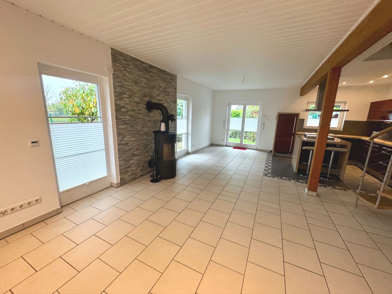 geräumiger Wohnraum 