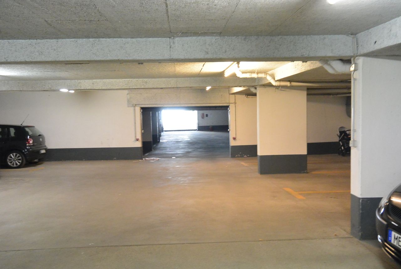 helle und geräumige TG