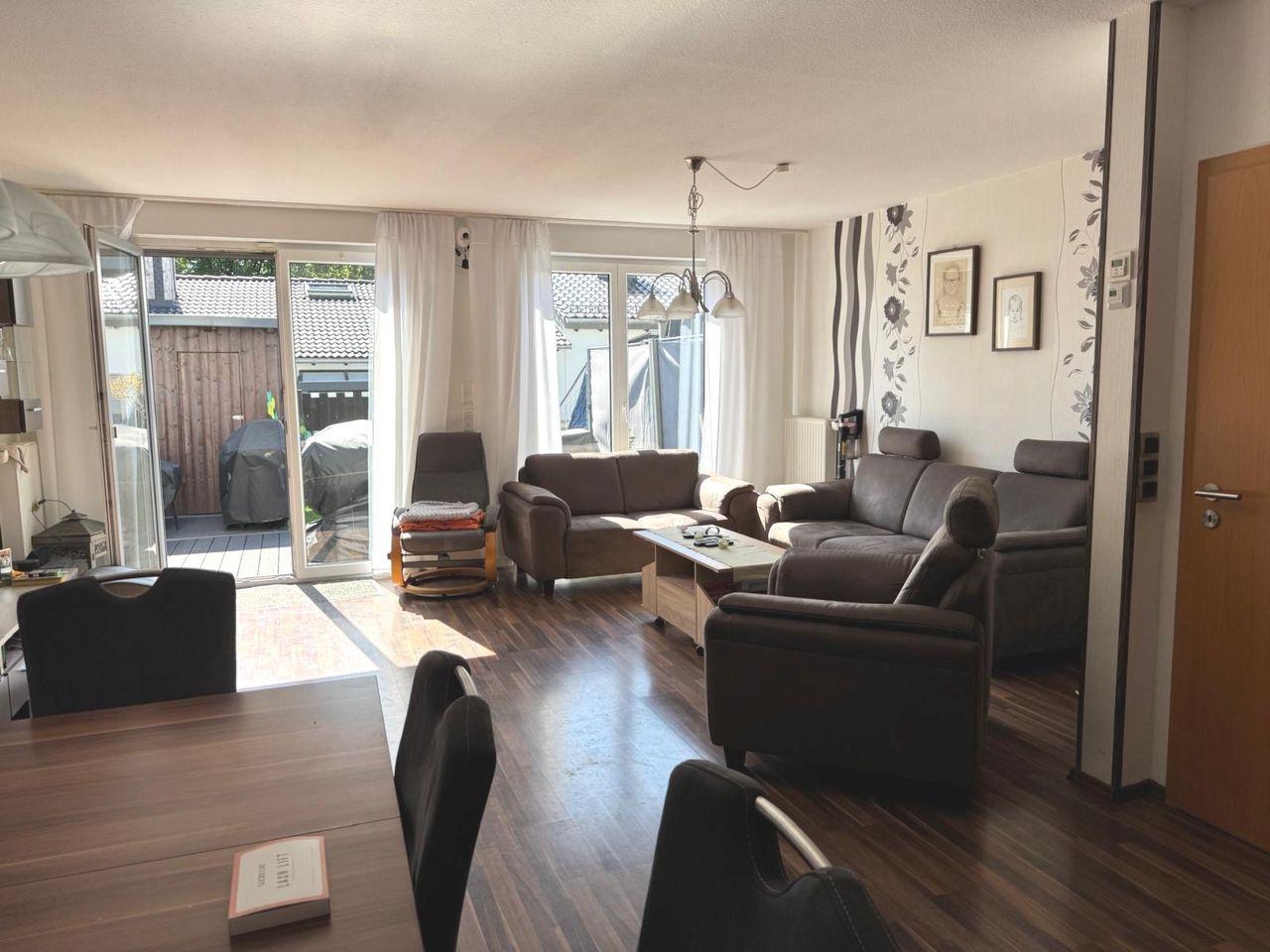 Wohnraum Blick zum Garten