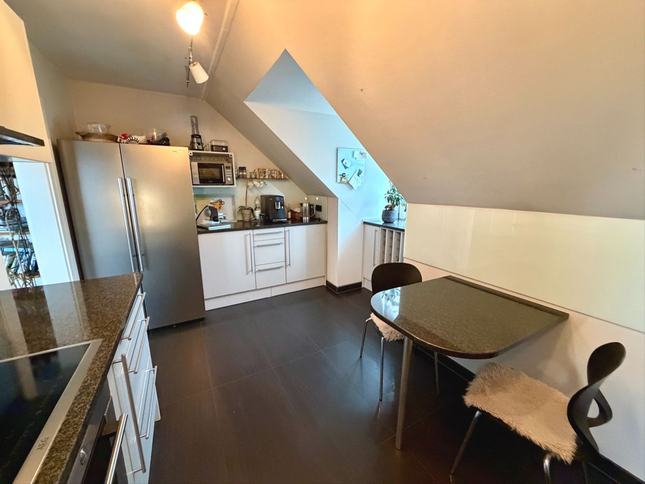 Küche (ohne Kühlschrank)