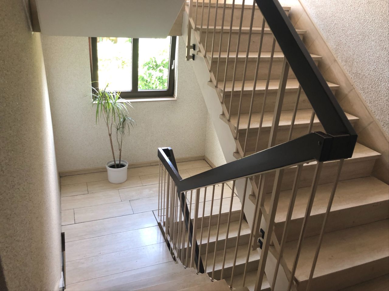 top gepflegtes TH