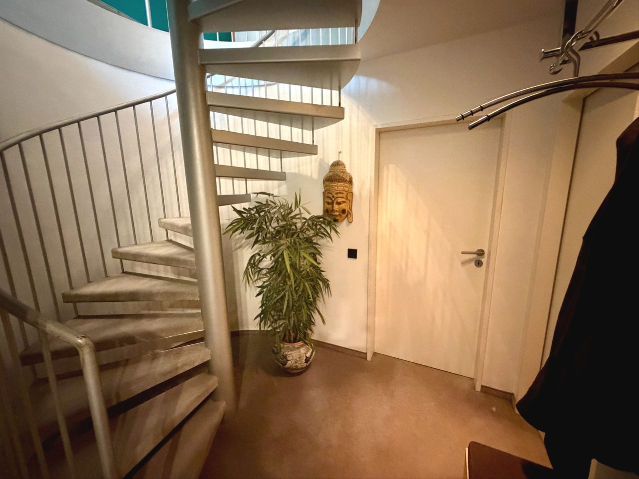 Diele zum Bad und 1. Schlafraum