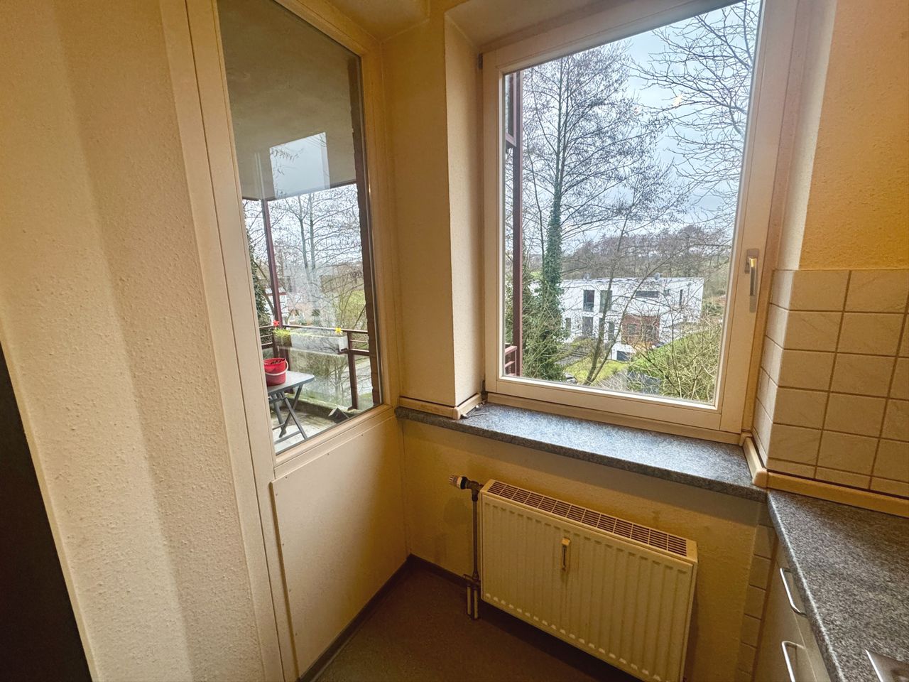 Durchblick zum Balkon