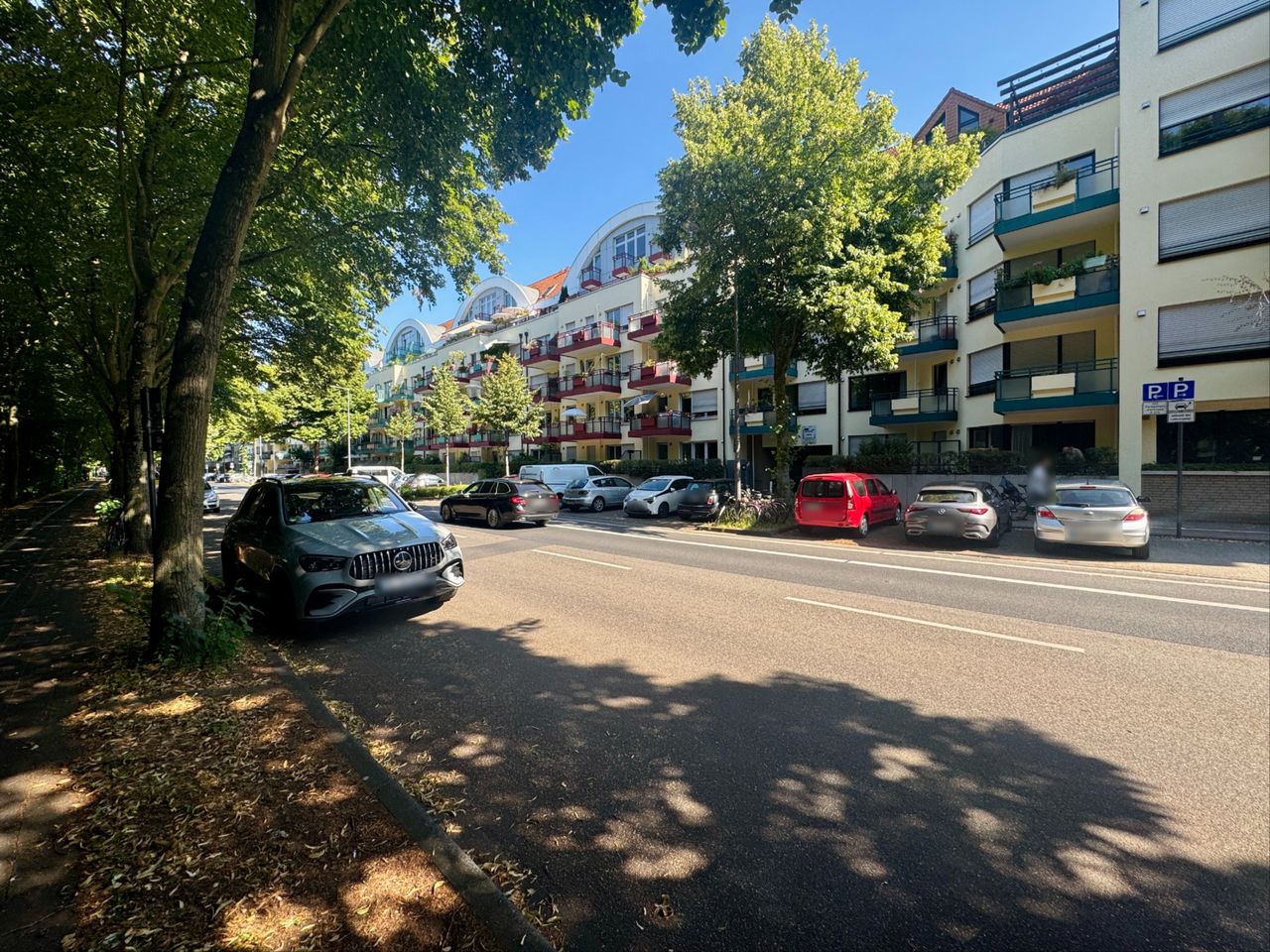 Ausenansicht Objekte der Weinsbergstr. von der Strasse