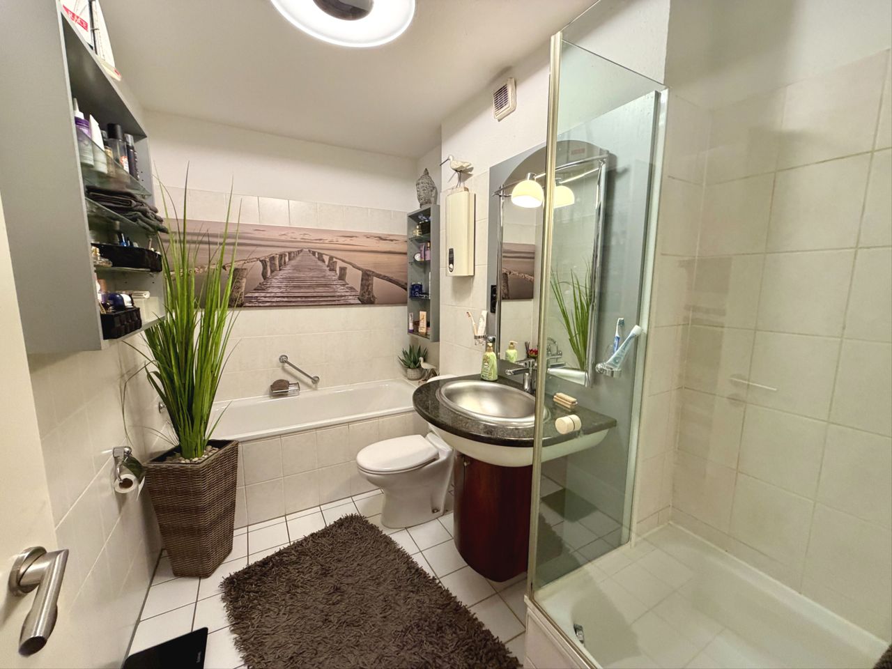 Dusch-Wannenbad (DG)